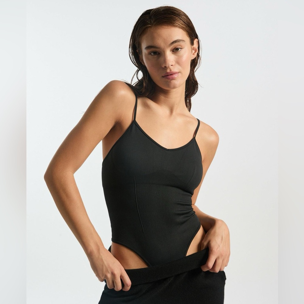 NWT Wesley Soho Seamless Bodysuit Black